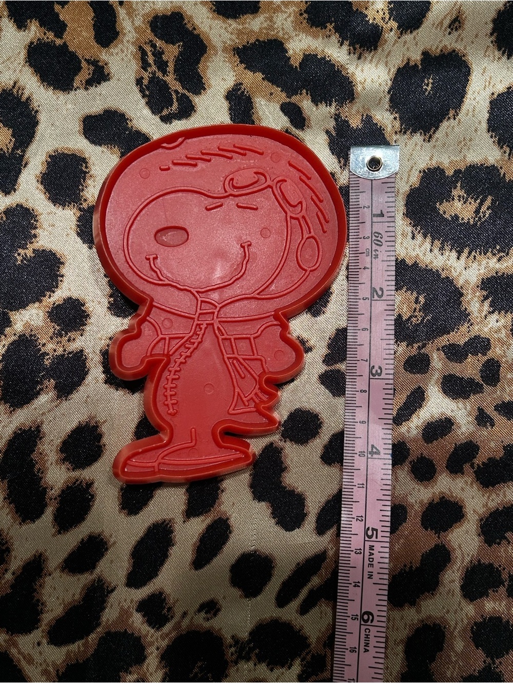 Vintage Red Snoopy Wearing Winter Jacket Cookie Cutter - 4.5” x 3.25” - United - Picture 5 of 5